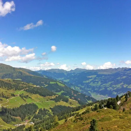 Hauser * Mayrhofen