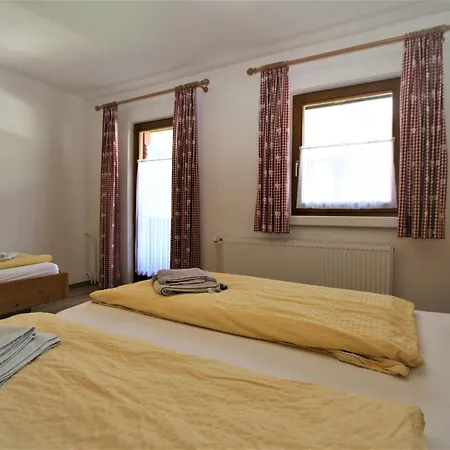 Hauser By Interhome Feriehus