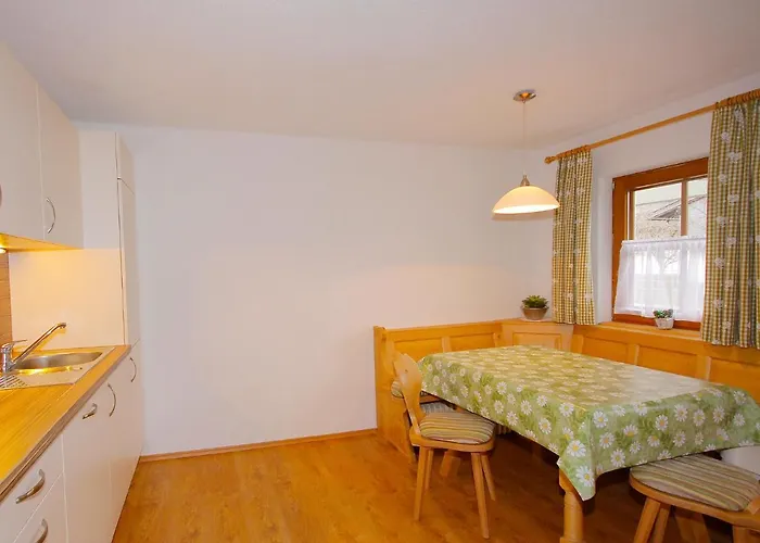 Hauser By Interhome Сasa de vacaciones Mayrhofen