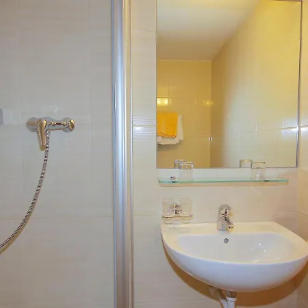 Holiday home Holiday Home Hauser By Interhome *